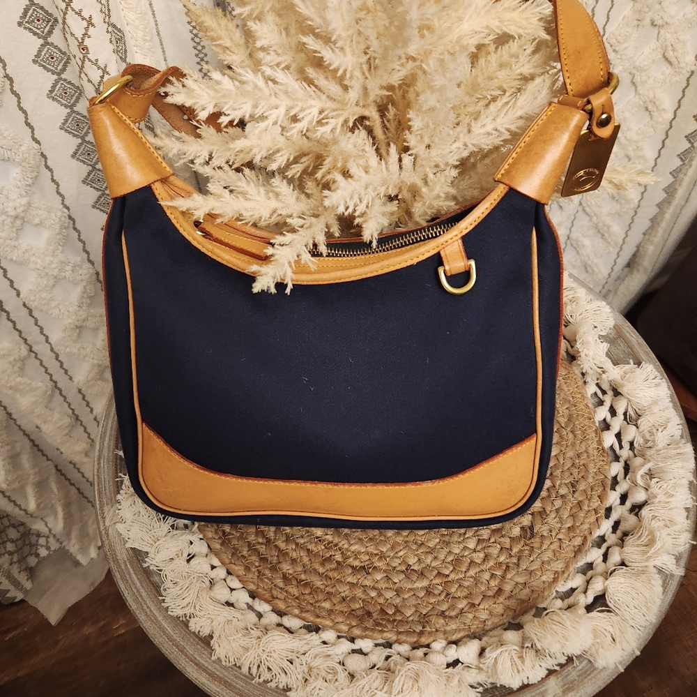 Vtg Dooney & Bourke brown canvas & tan leather shoulder bag
